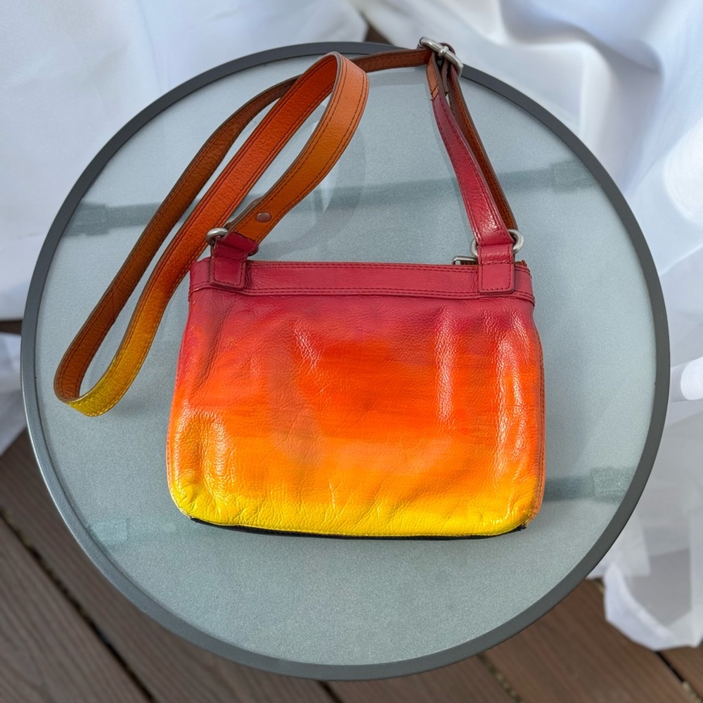 Southwest hand painted, crossbody, Southwest Sunset, upcycled, handbag. - Picture 6 of 7